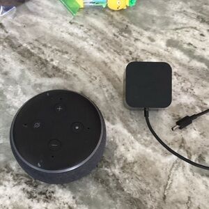 Black Smart Speaker with Charger
